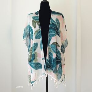 LVS‎ COLLECTIONS One Size Women's Tropical Cover-up With Tassels